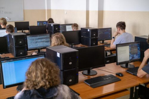 Uczestnicy podczas testu